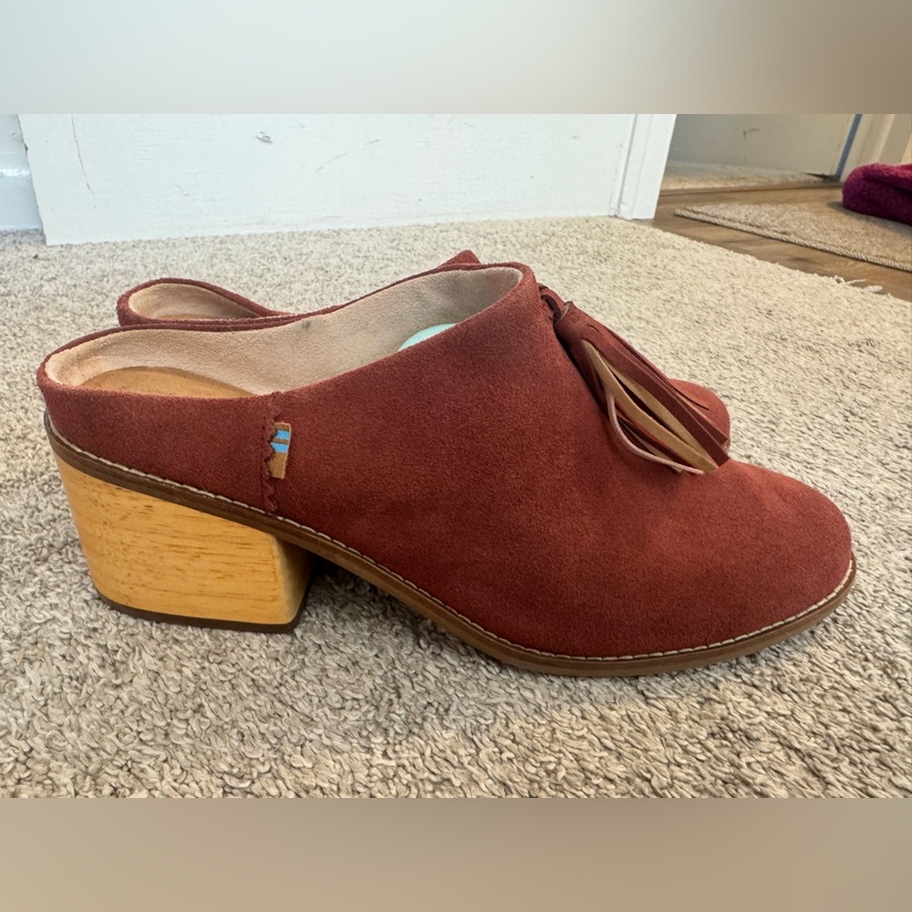 Toms Rust Suede Tassel Mules